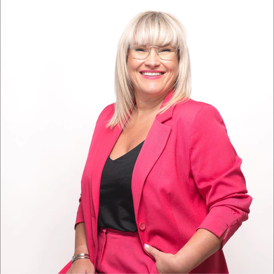Stefanie Meier – BH-Expertin und Moderatorin